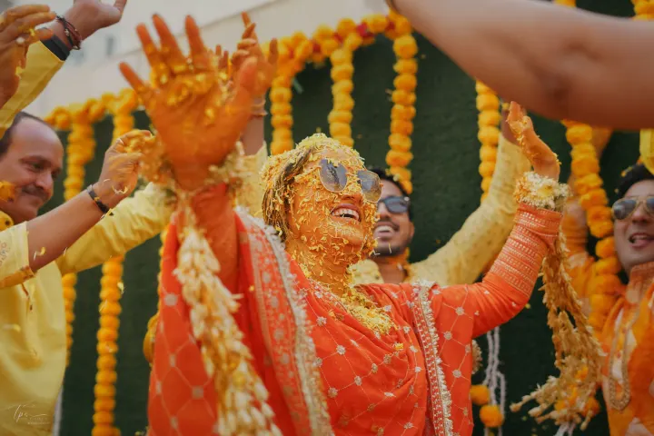 Gallery photography by Aurum Films Production — frame 1