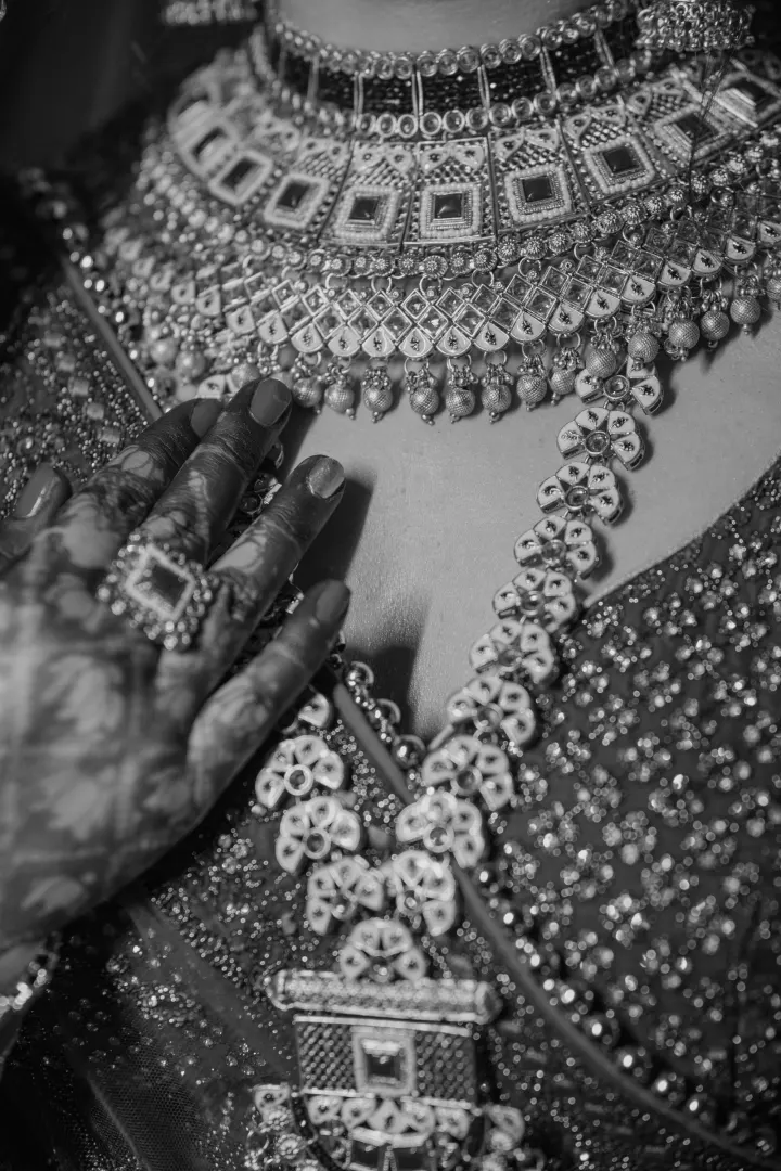 Gallery photography by Aurum Films Production — frame 4